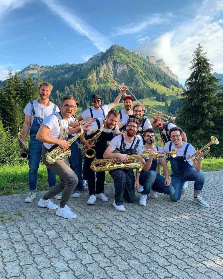 26.7. brass department_11zon